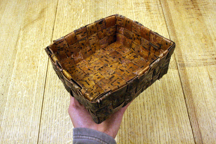 Birch bark basket tutorial- jonsbushcraft.com